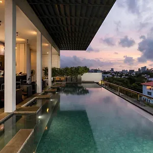 Hotell Me 4*