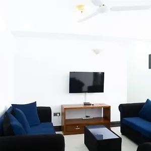 Διαμέρισμα Golden Residencies - - 3 Bed *