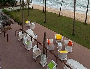 Reefs Edge Hotel