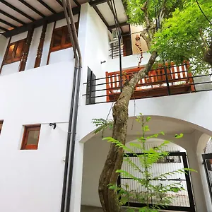 Apartment 3 Deal Place