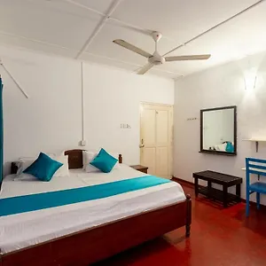 White Dehiwala-Mount Lavinia