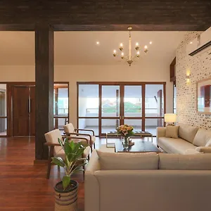 Apartment 474