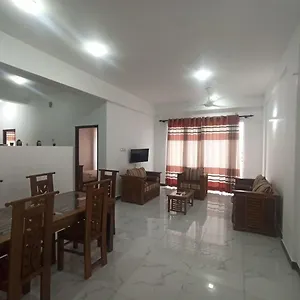 Apartment 3 Bedroom Fully Furnished - Vel Residencies *