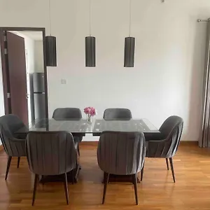 Luna Tower Luxury Apartment Colombo