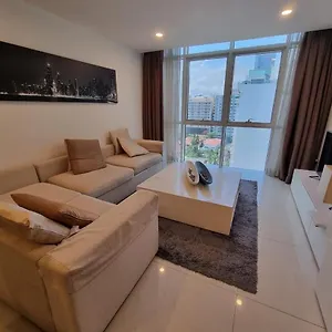 Platinum One Apartment *