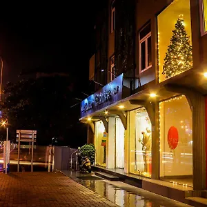Hotel Ivy Lane 2*