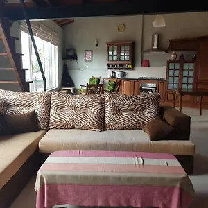 Διαμέρισμα Private In Nugegoda 5, Close To High-level Road