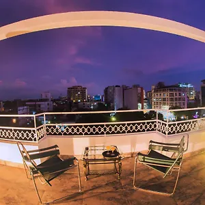 Bed & Breakfast Whitehouse Residencies Colombo