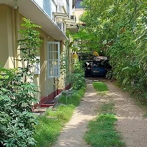 1 Bedroom Claessen Place Annex * Colombo