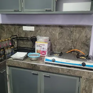 Dinethma At Expo * Коломбо