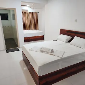 Island Inn