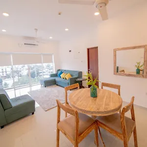 Apartment The 8b