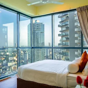 Sky View Apartment
