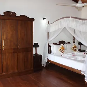 Camellia Holiday Homes Hotel