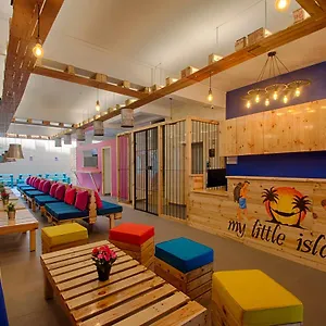 Hostel My Little Island *