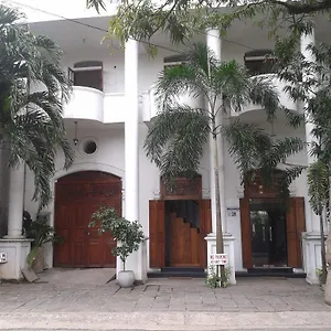 Hotel Cinnamon Heights 2*