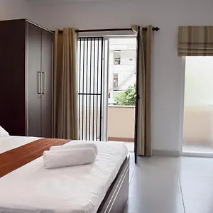 Gasthuis Galle Face Terrace Views
