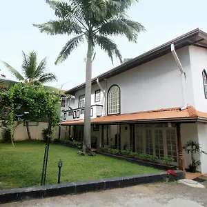 Olu Guest house 3*