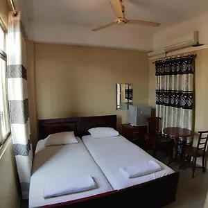 Hotel City Hotel